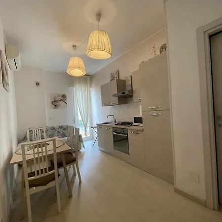 Apartment Casa Lorizia Pietra Ligure